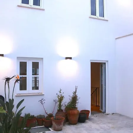 New! Casa Boheme - Central House With Patio & Bbq By Silver Prop Ferienhaus